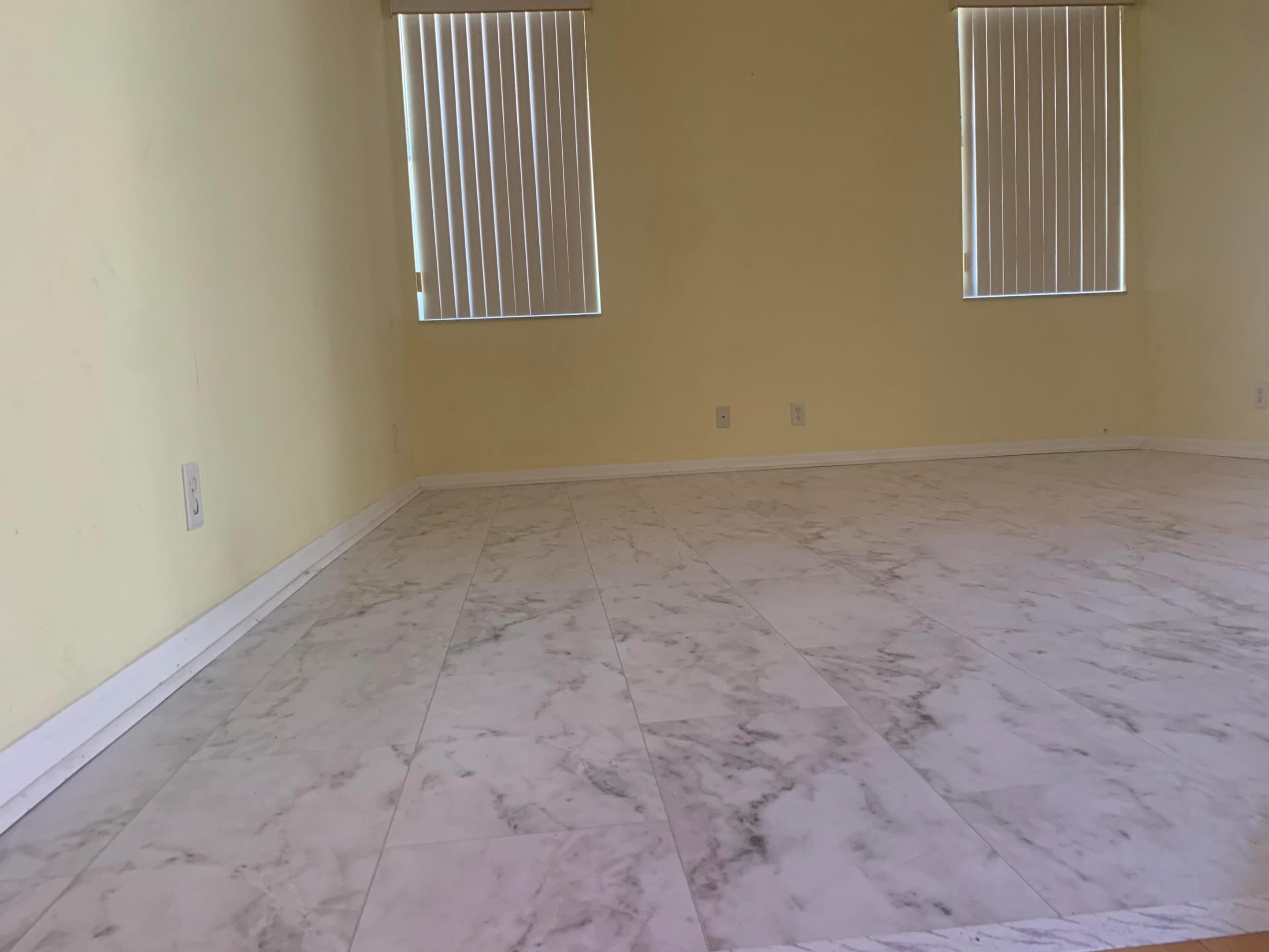 ISLAND ESTATES - Residential