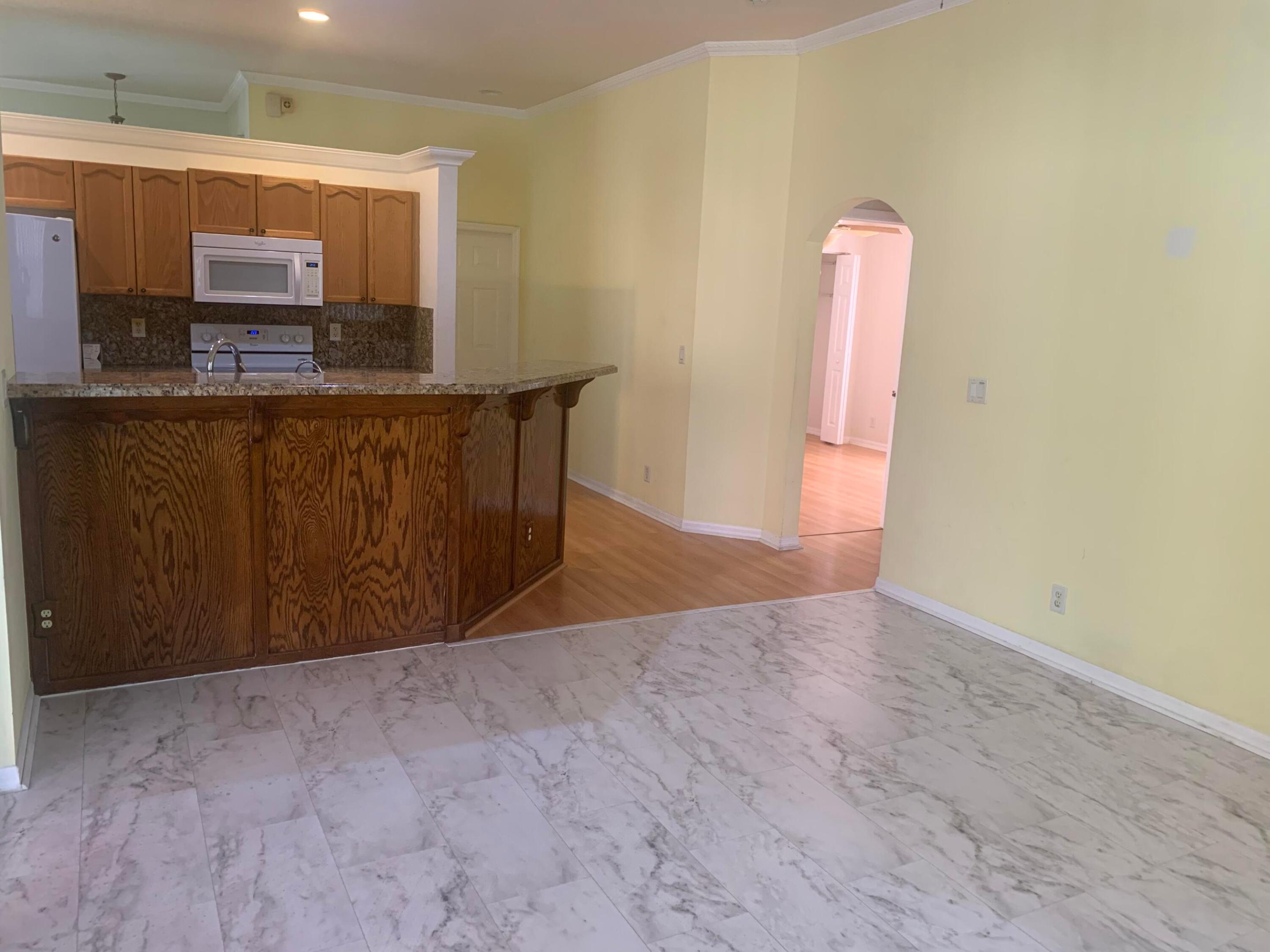 ISLAND ESTATES - Residential