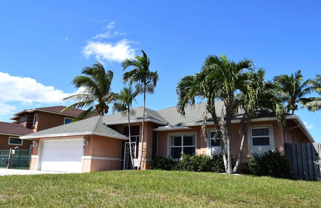 Photo of 2215 Hypoluxo Rd, Lantana, FL 33462 (MLS # B26001475)