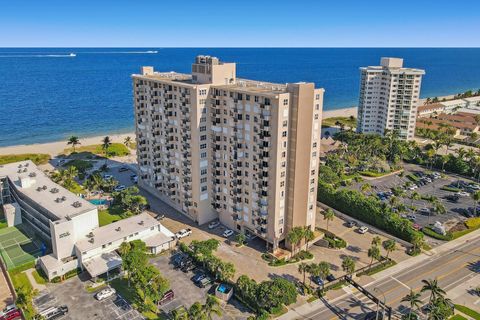 A home in Lauderdale By The Sea