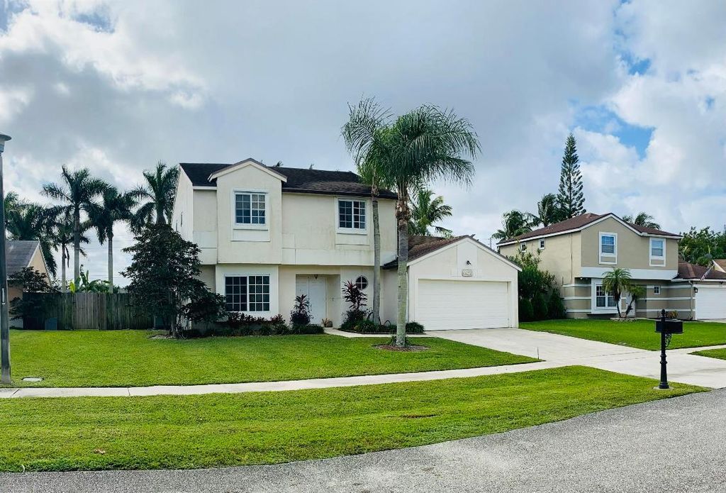 Photo of 9928 Moss Pond Drive, Boca Raton, FL 33496 (MLS # R11146616)