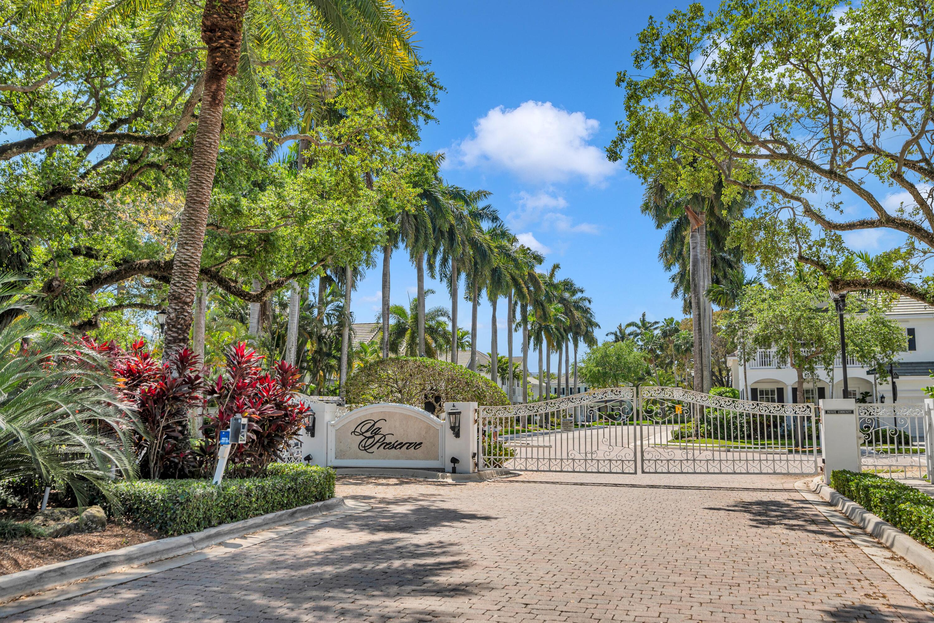 RIVER OAKS - Residential