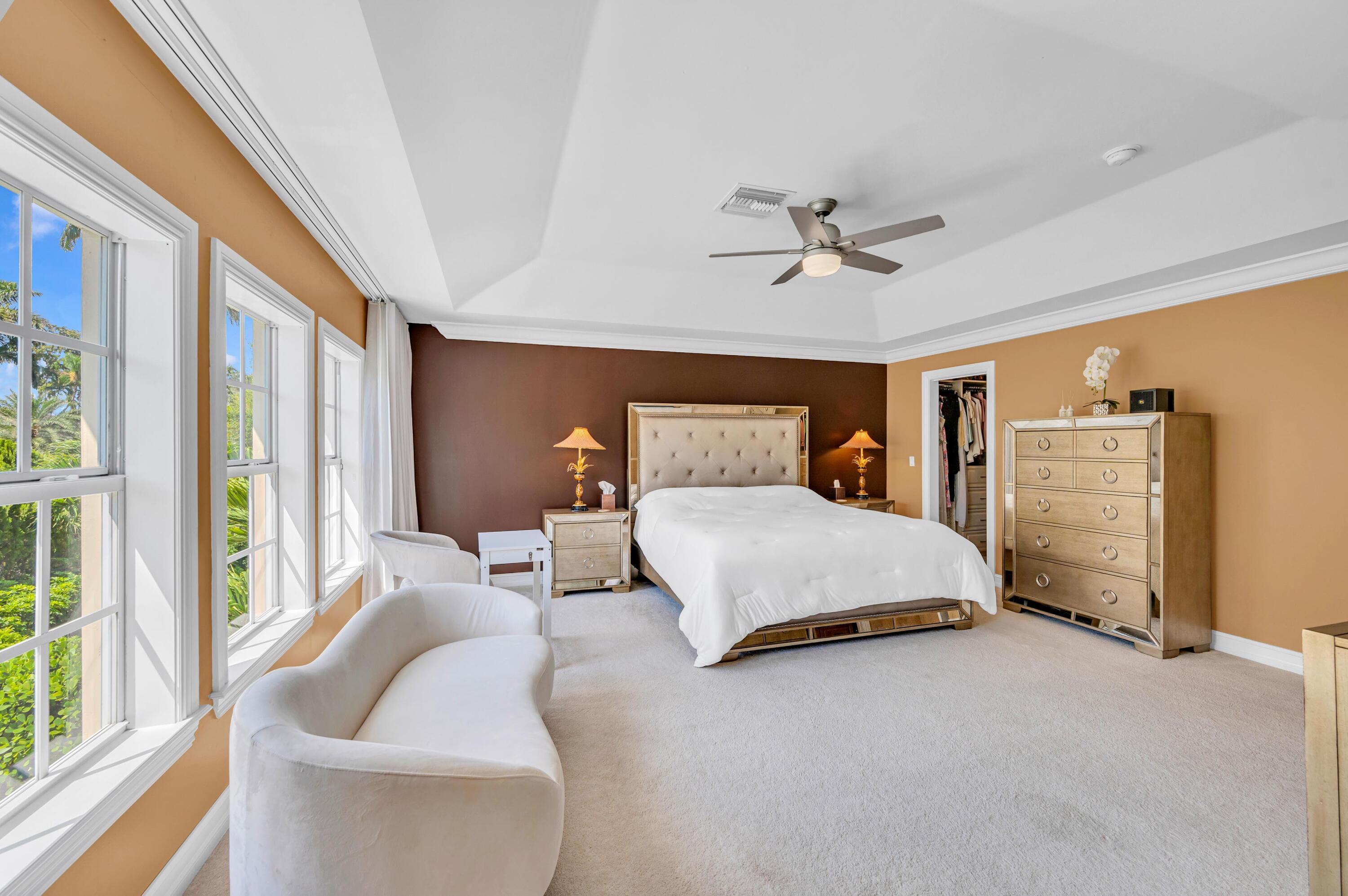 RIVER OAKS - Residential