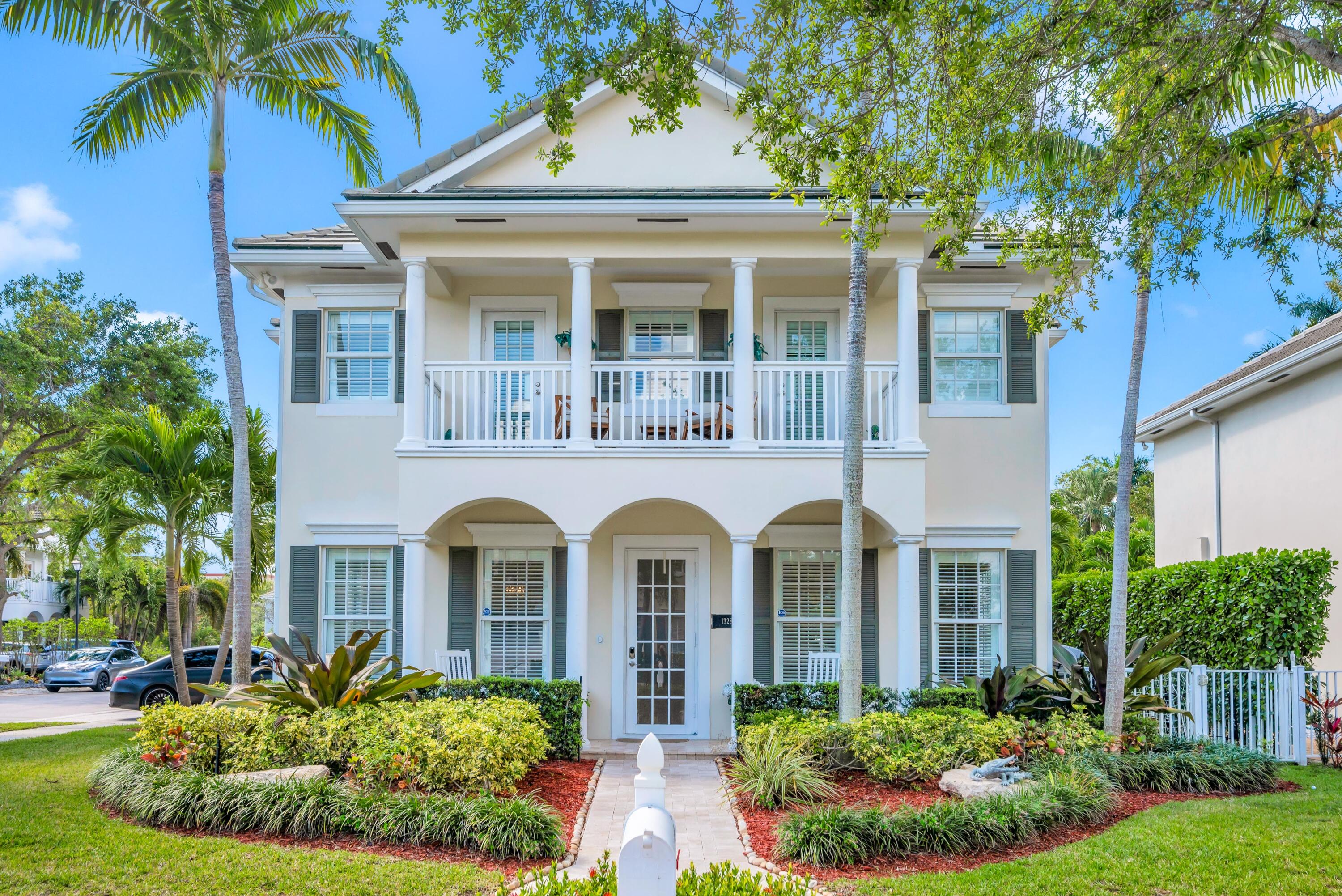 RIVER OAKS - Residential