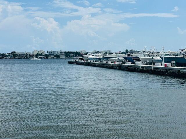 HIDDEN HARBOUR OF THE PALM BEACHES CONDO UNIT - Residential