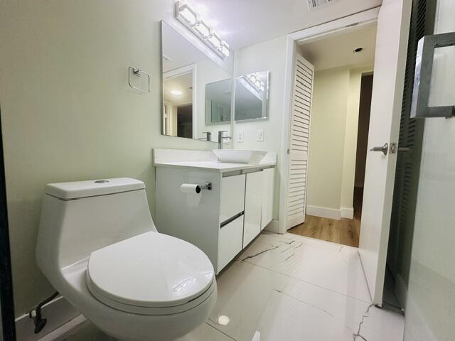 HIDDEN HARBOUR OF THE PALM BEACHES CONDO - Residential