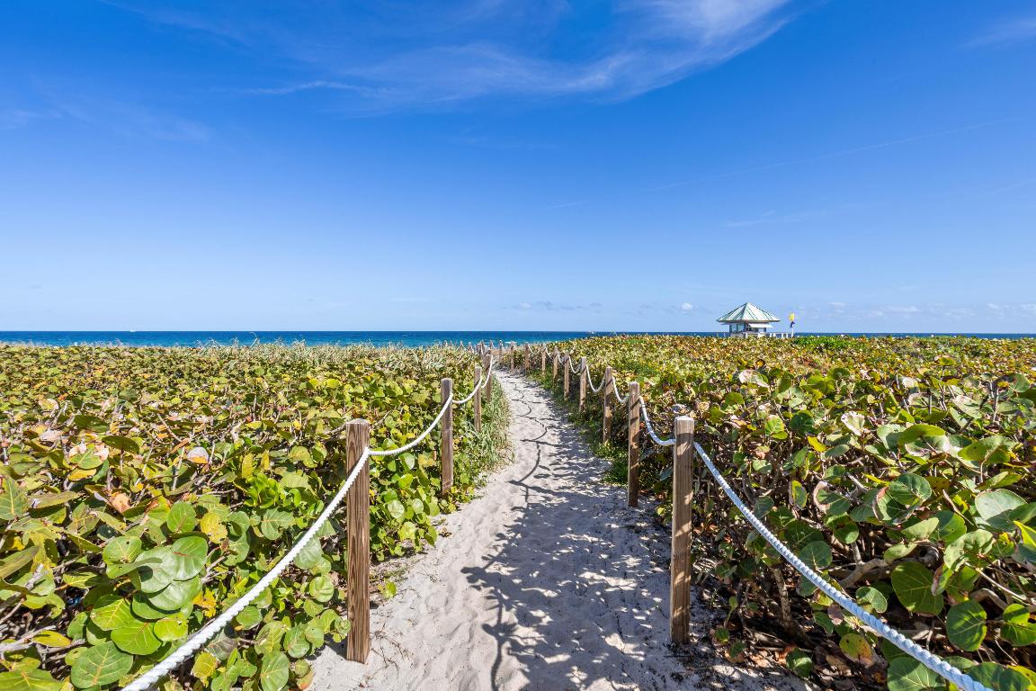 DELRAY COLONIAL - Residential