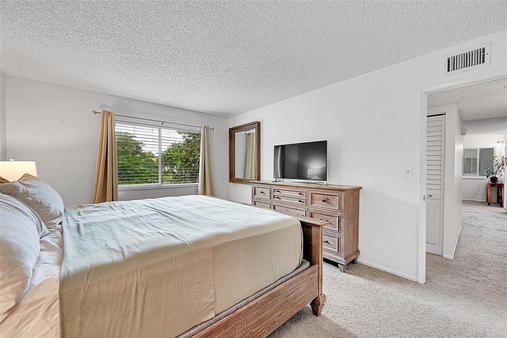 GARDENS NORTH FIVE CONDO - Residential