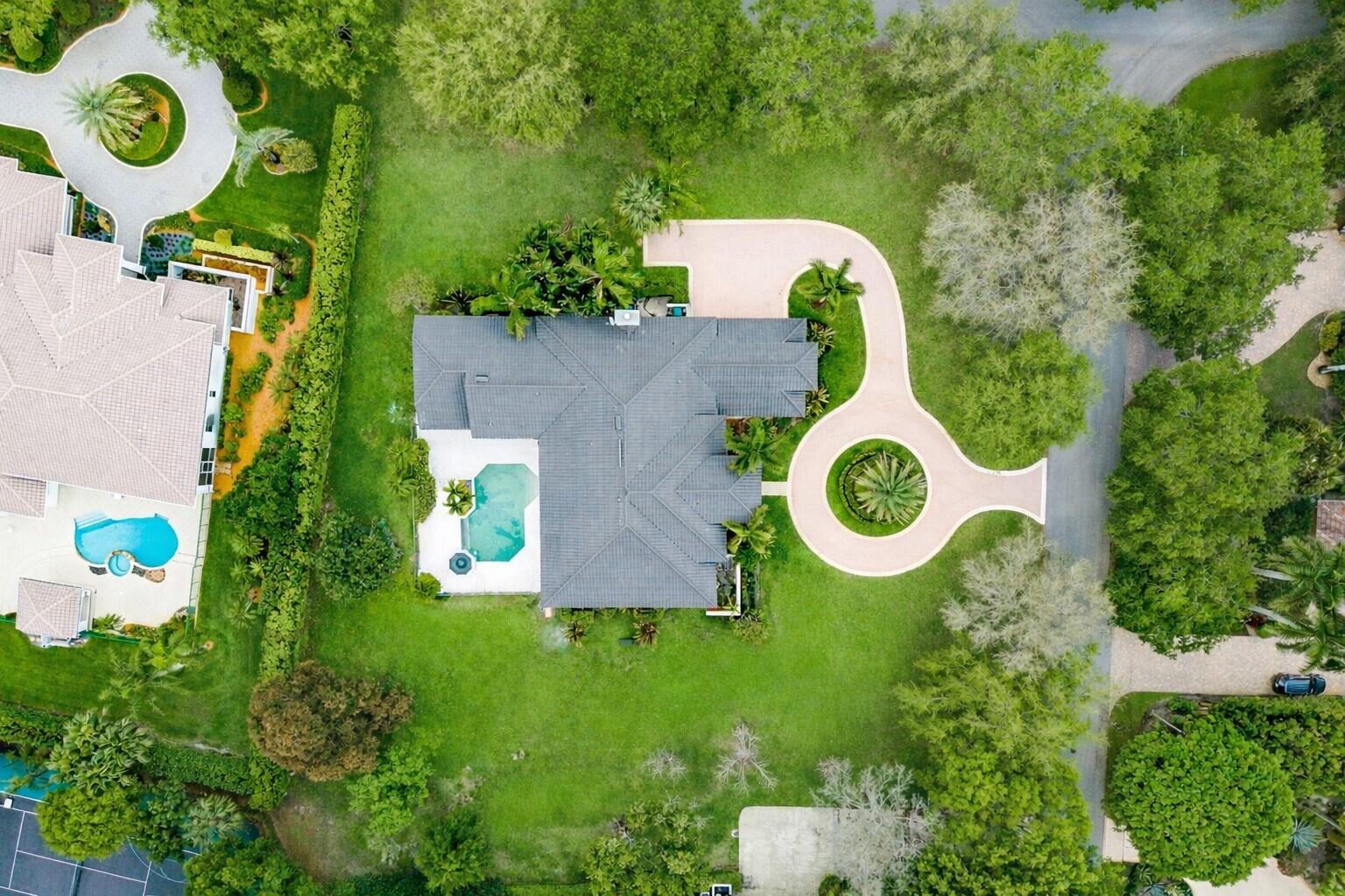 PARKLAND LAKES - Residential