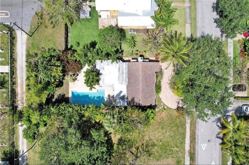 RIO VISTA ISLES - Residential
