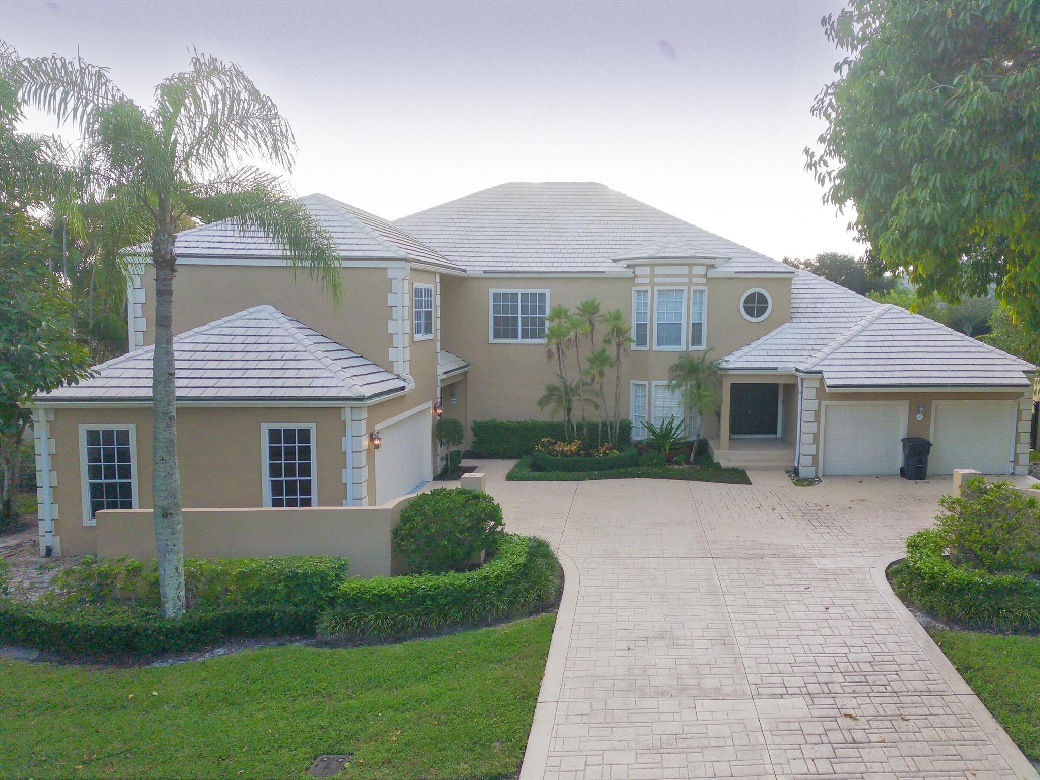 Beautiful just renovated condo in Palm Beach Polo Club for the season. 4 bedroom 3 bath First Fairway in move-in ready condition. Excellent location overlooking hole #10 on Dunes golf course. Screened in patio and private pool. Walk to the club house and Tennis house and pool.