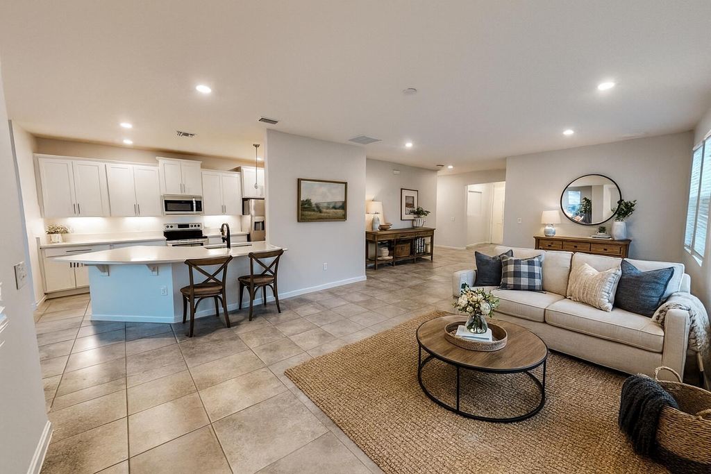 Photo of 1405 Mulligan Drive, Vero Beach, FL 32966 (MLS # R11133715)