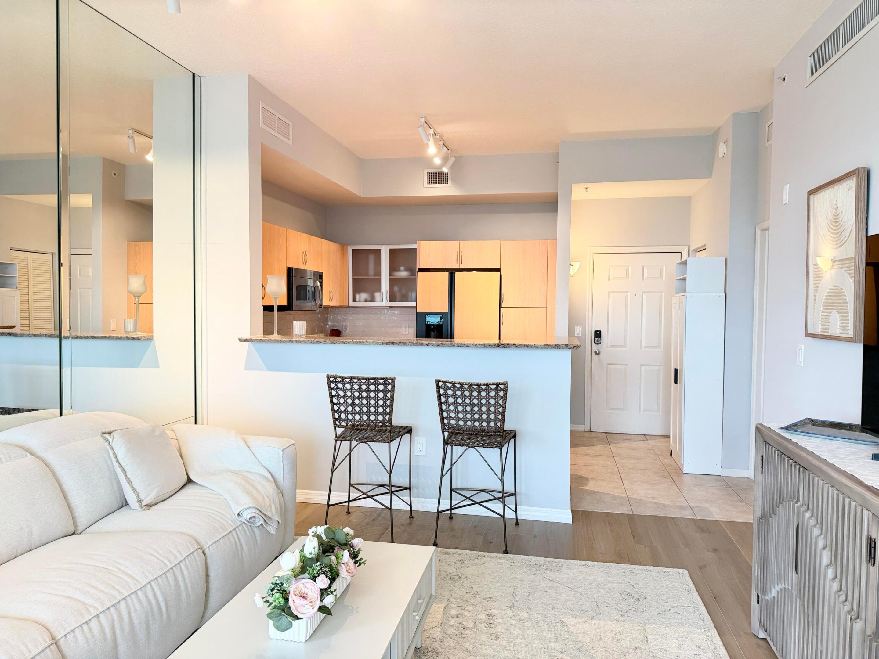 MOORINGS AT LANTANA CONDO 2 - Residential Lease