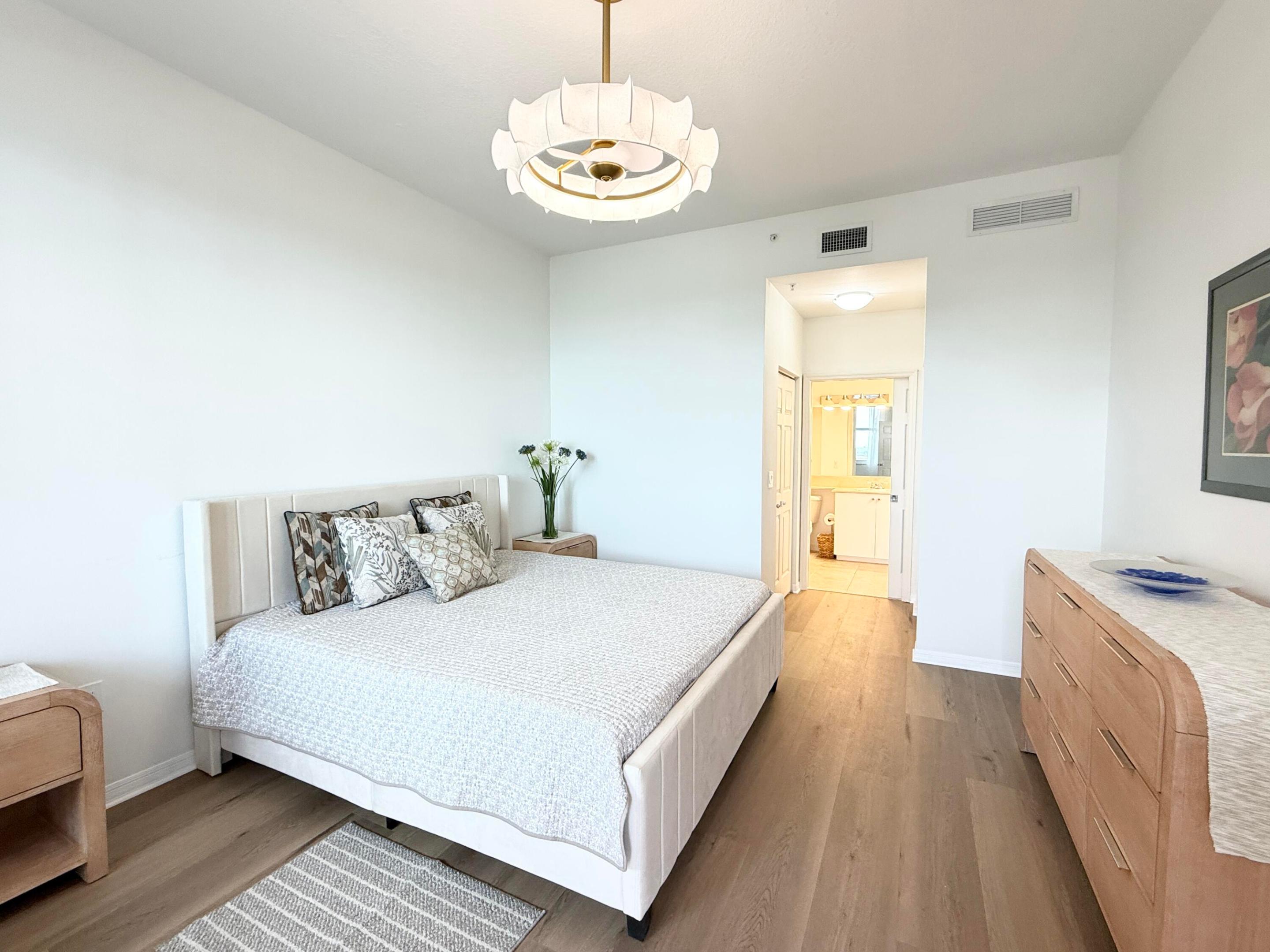 MOORINGS AT LANTANA CONDO 2 - Residential Lease