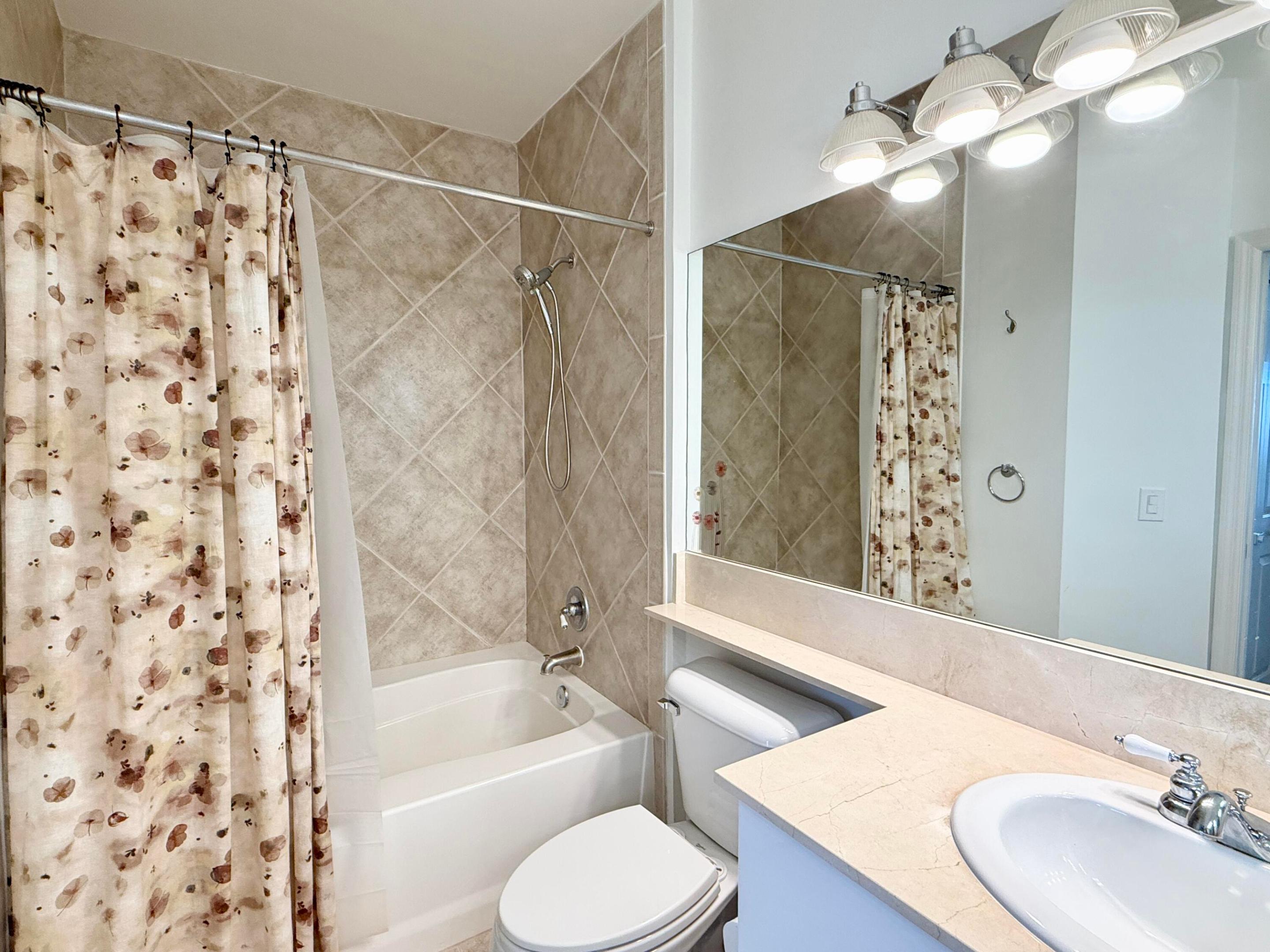 MOORINGS AT LANTANA CONDO 2 - Residential Lease