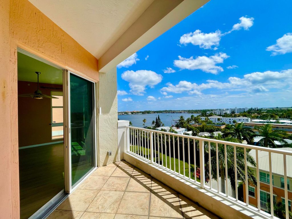 Photo of 804 E Windward Way #Ph15, Lantana, FL 33462 (MLS # B26026285)