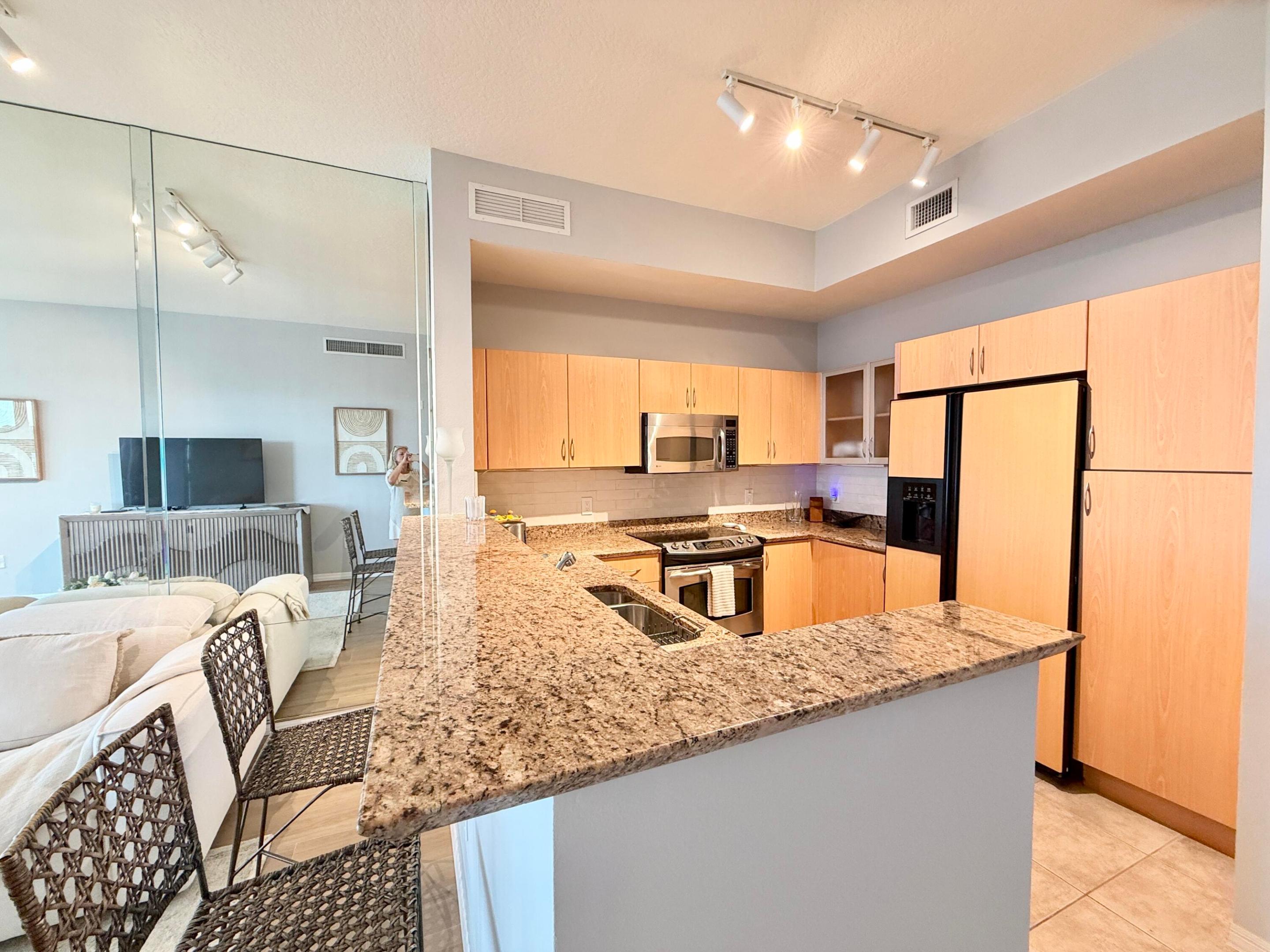 MOORINGS AT LANTANA CONDO 2 - Residential Lease