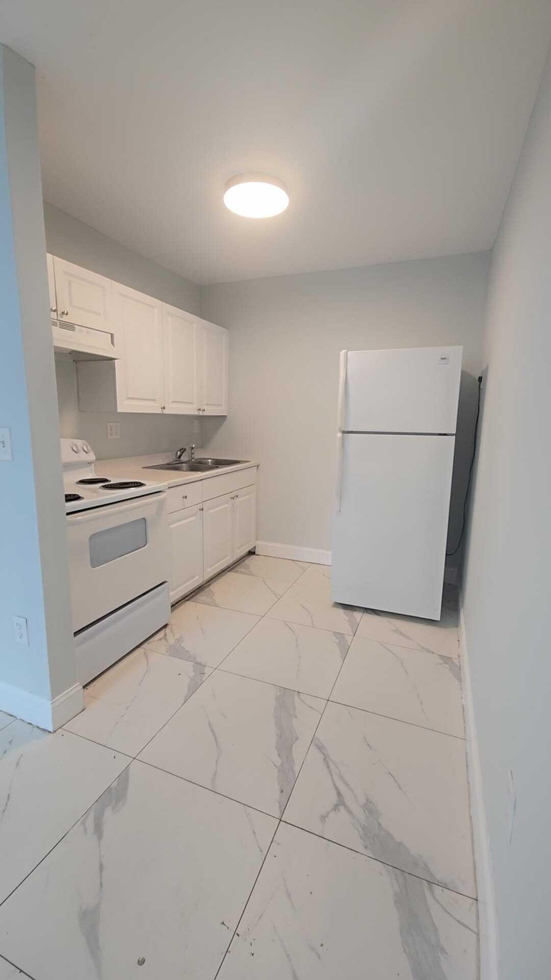 HENRY SHACKLEFORD AMEN PLAT - Residential Lease