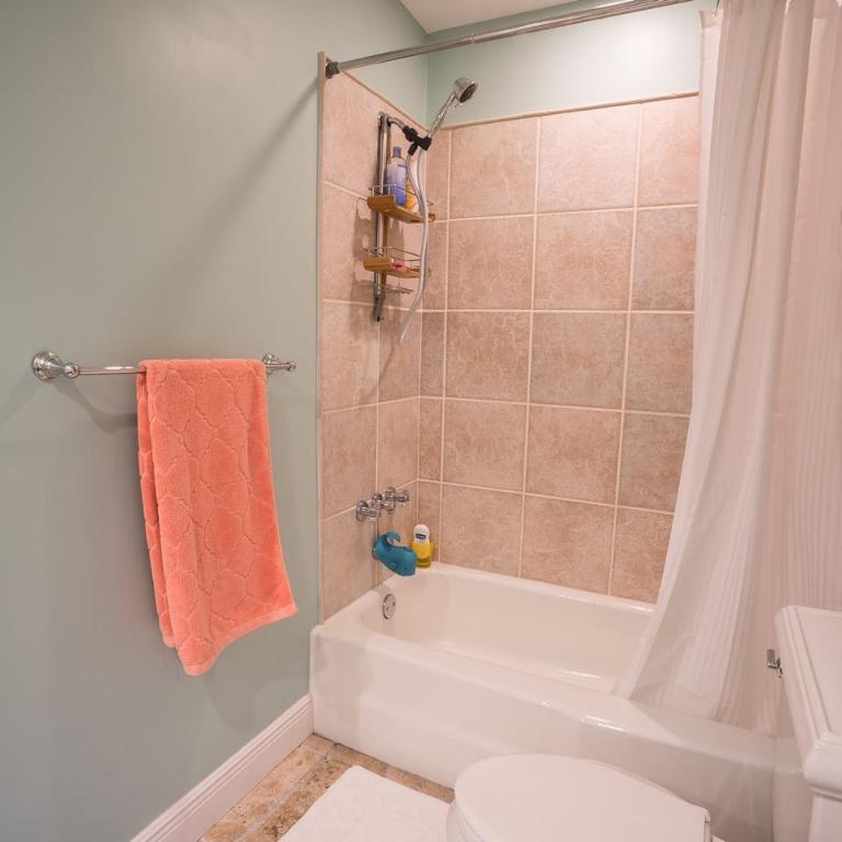 LAKE EDEN SUB 2 - Residential