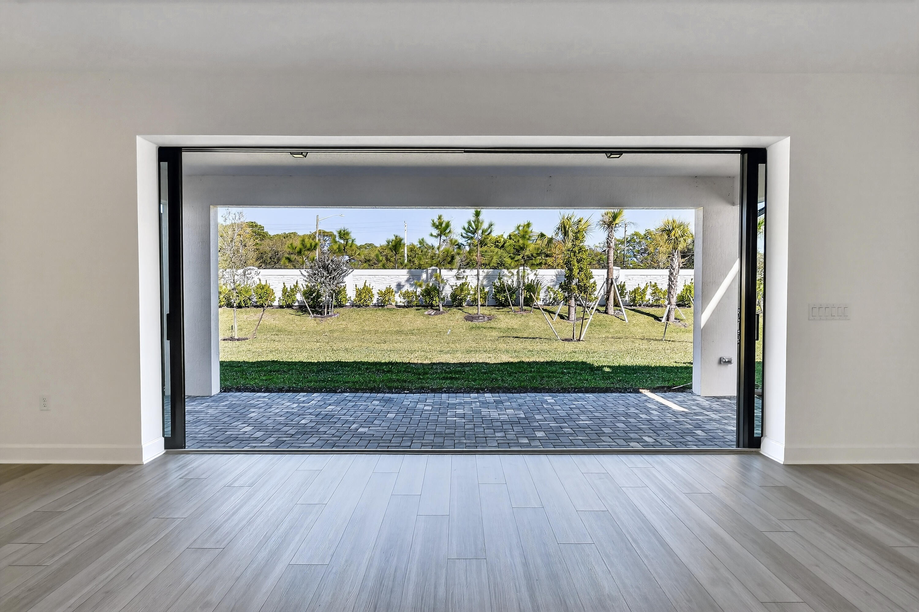 HENDRIX RESERVE - Residential