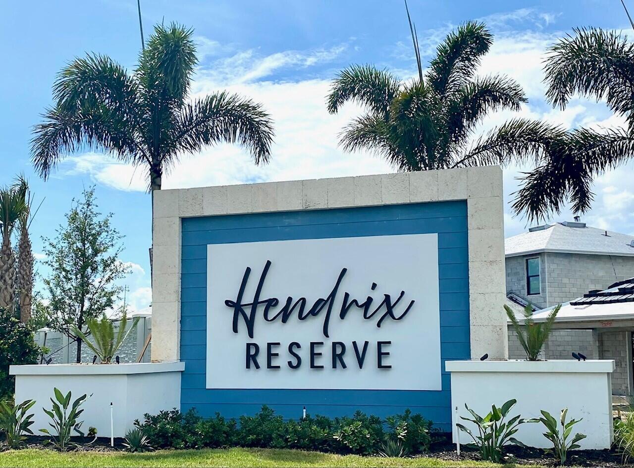 HENDRIX RESERVE - Residential