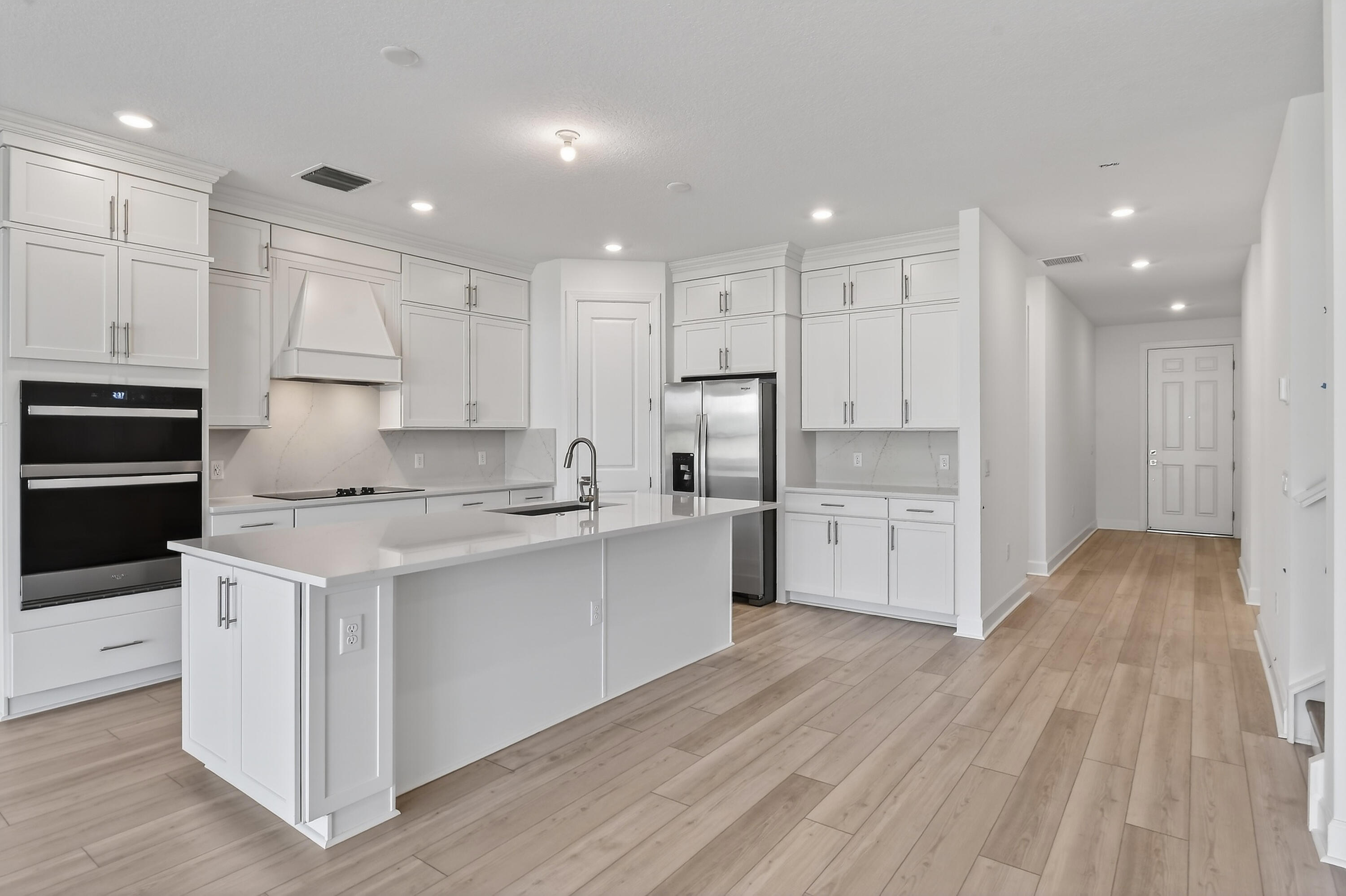 HENDRIX RESERVE - Residential