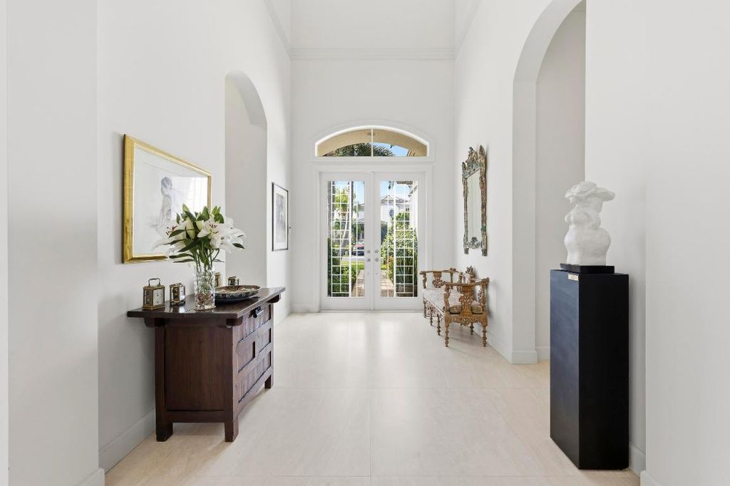 Photo of 122 Siesta Way, Palm Beach Gardens, FL 33418 (MLS # R11139583)