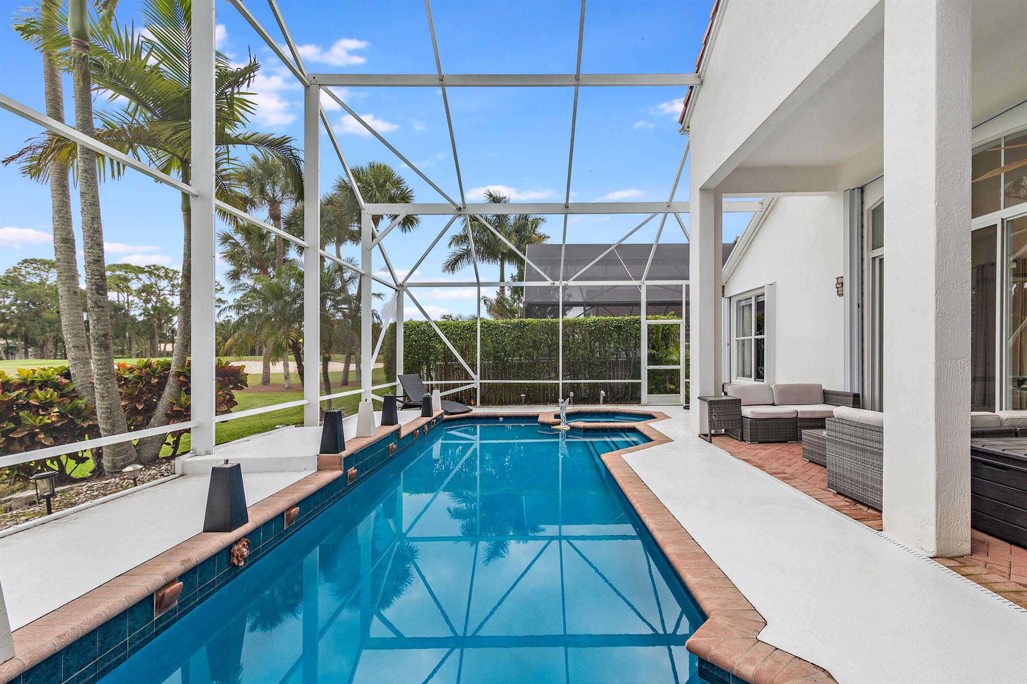 IRONHORSE PAR C - Residential Lease