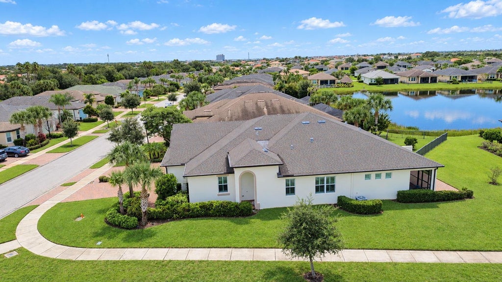 Photo of 11476 SW Lake Park Drive, Port Saint Lucie, FL 34987 (MLS # B26077970)