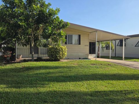 Property photo of 6937 Se Delegate Street, Hobe Sound, FL 33455