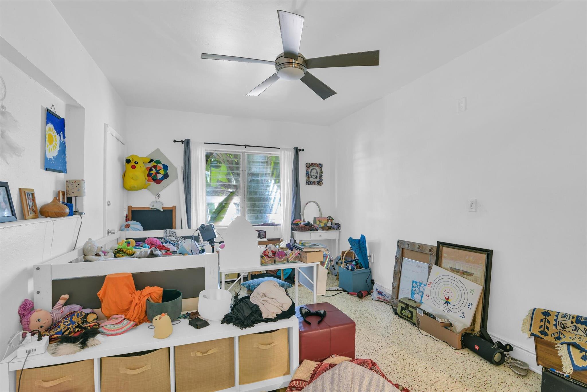 BEACH BAY SUB - Commercial Sale