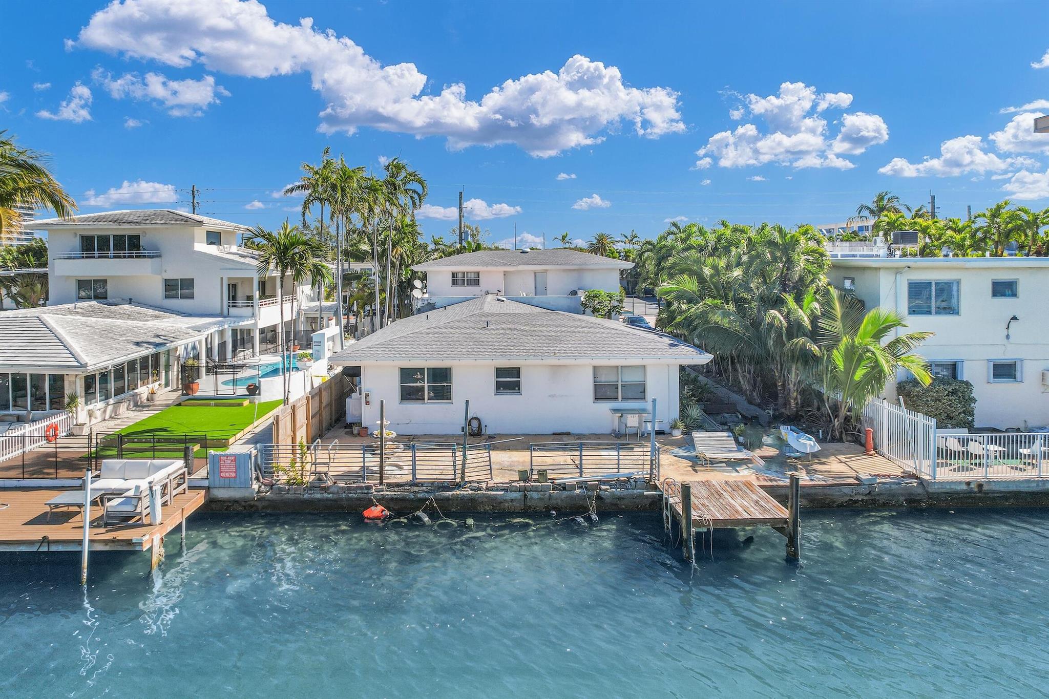 BEACH BAY SUB - Commercial Sale