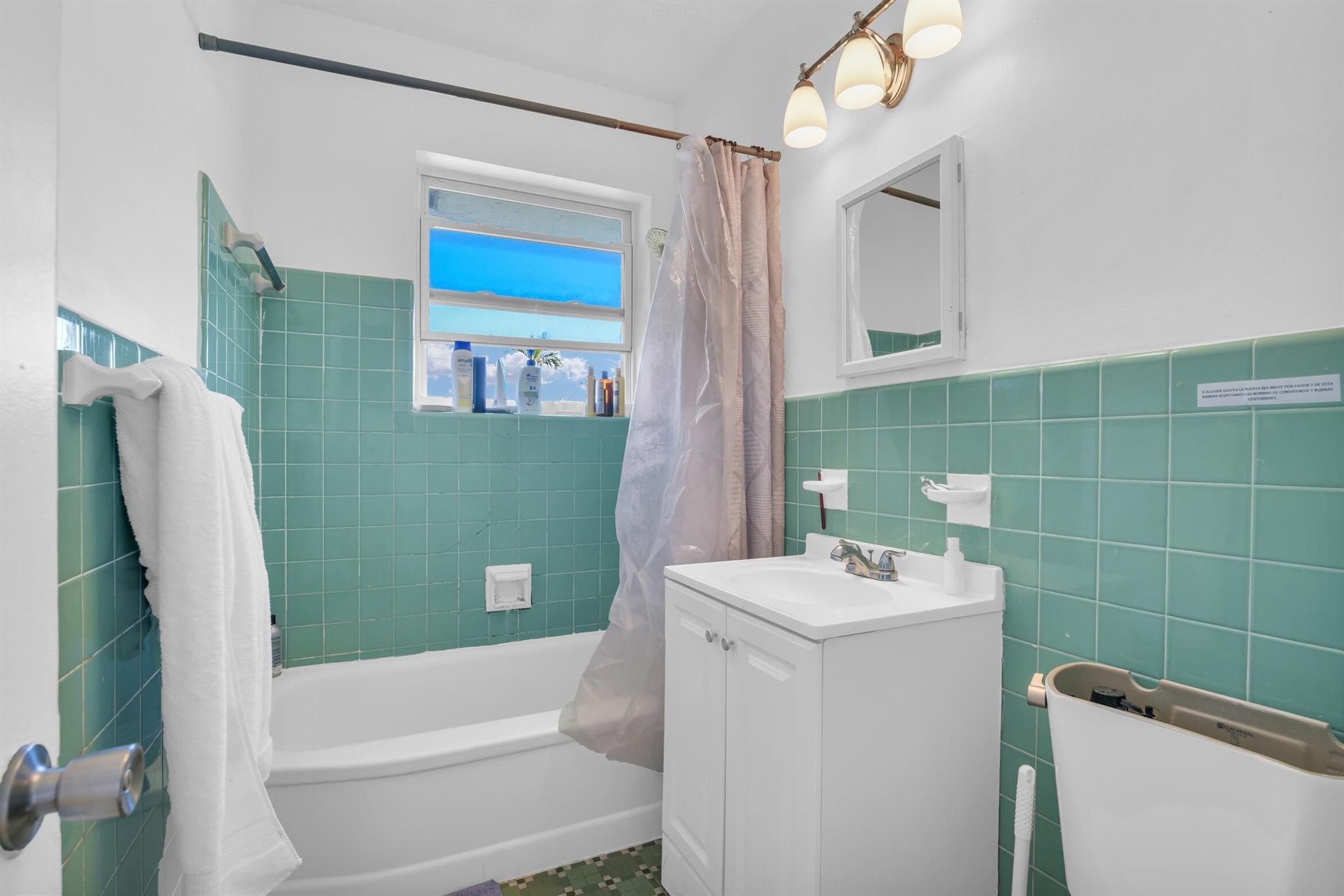 BEACH BAY SUB - Commercial Sale