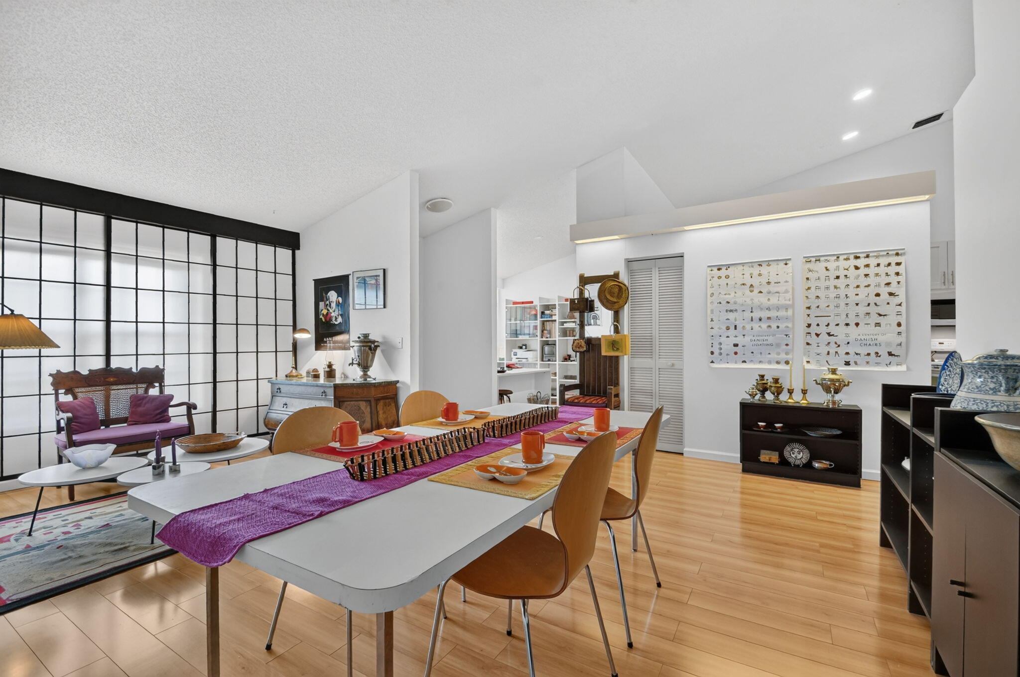 Properties 7390 HEATHLEY Drive