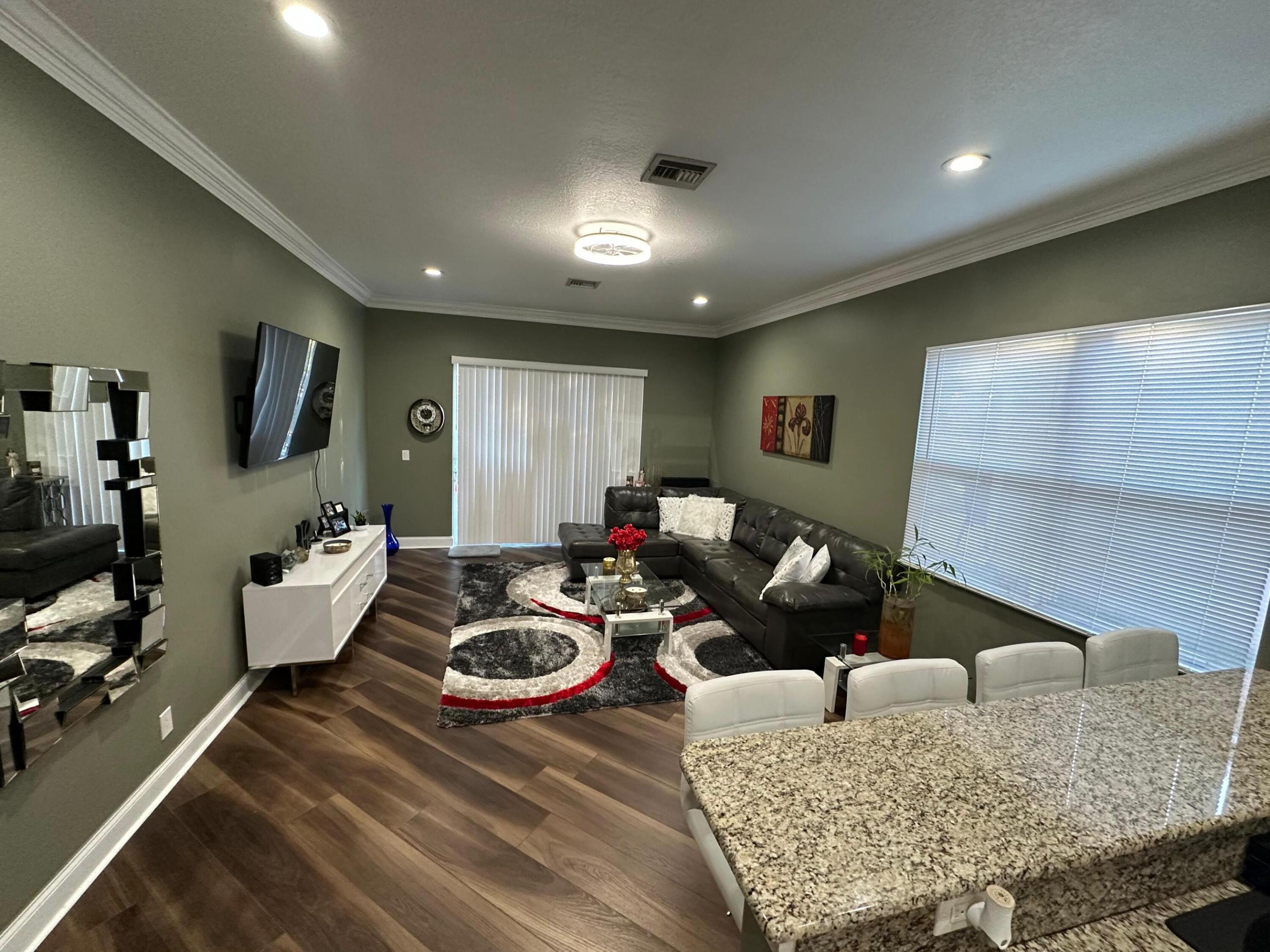 VIZCAYA FALLS PLAT 1 - Residential