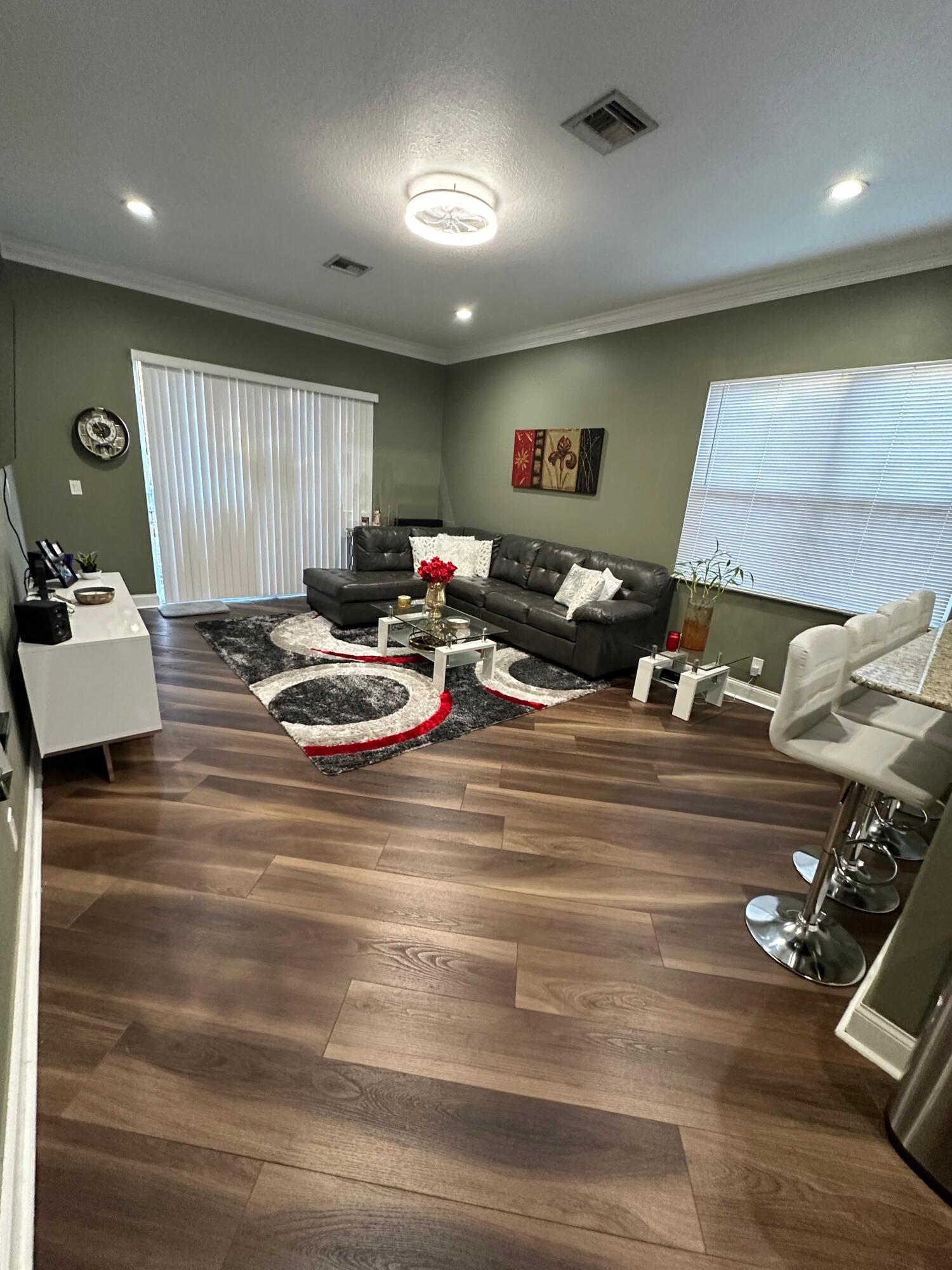 VIZCAYA FALLS PLAT 1 - Residential