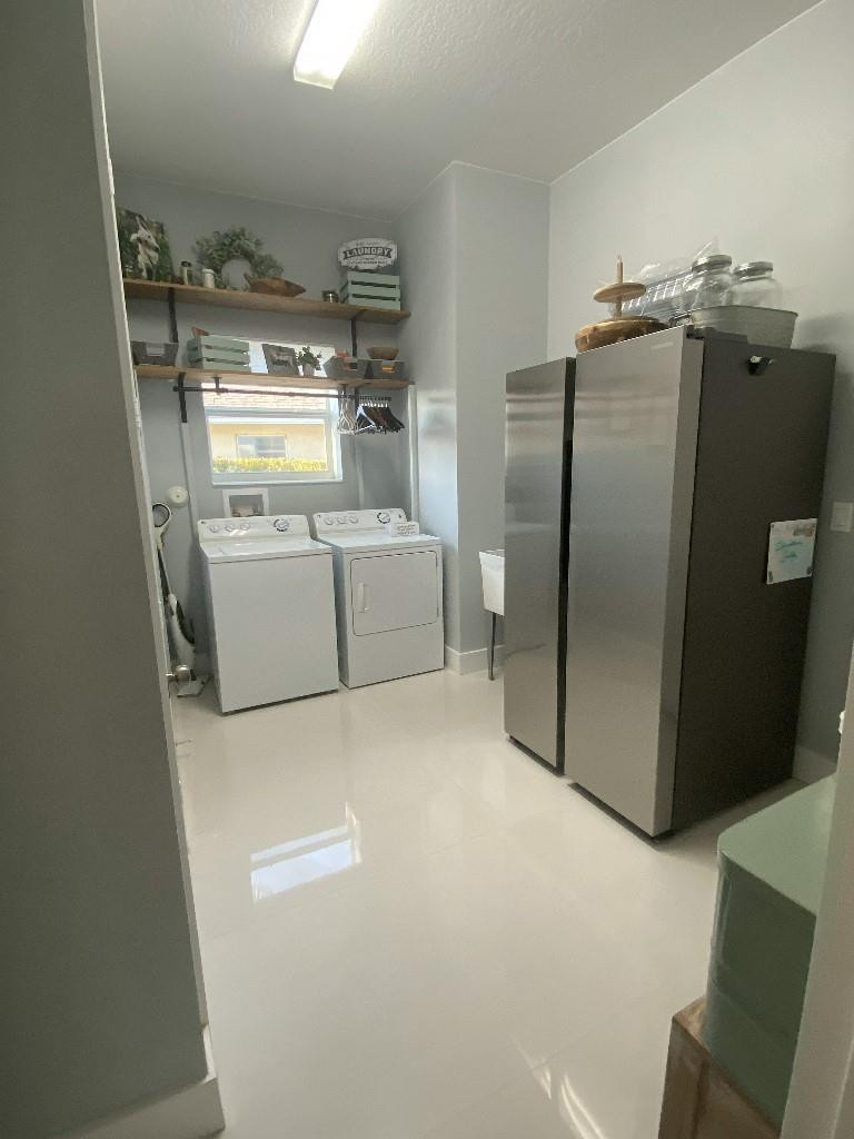 Estates at Sawgrass Lakes - Residential