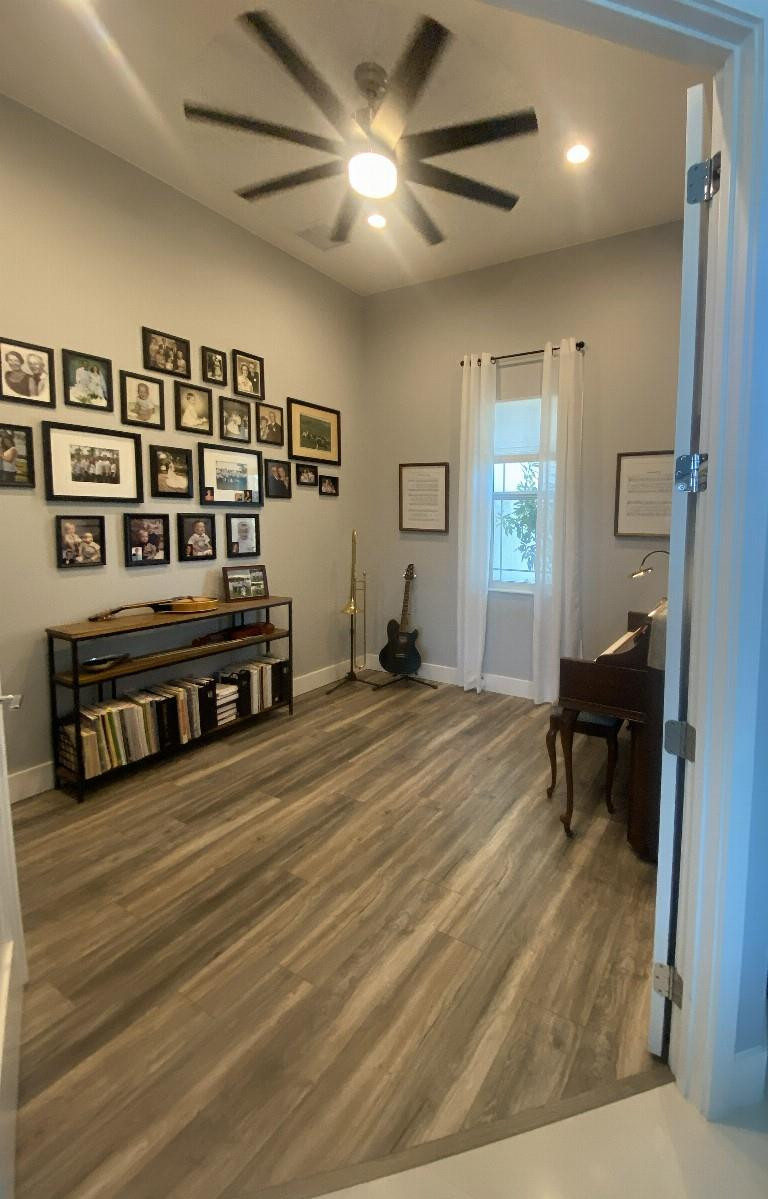 Estates at Sawgrass Lakes - Residential