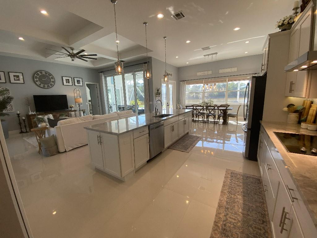 Estates at Sawgrass Lakes - Residential