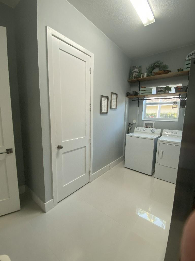 Estates at Sawgrass Lakes - Residential