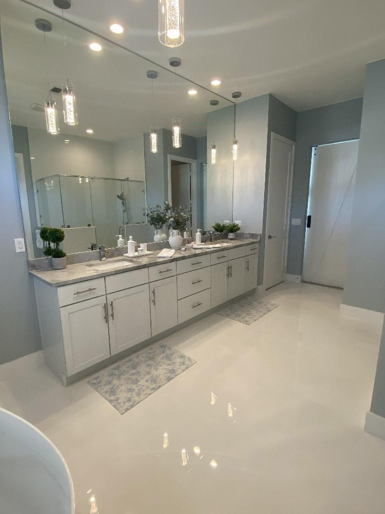 Estates at Sawgrass Lakes - Residential