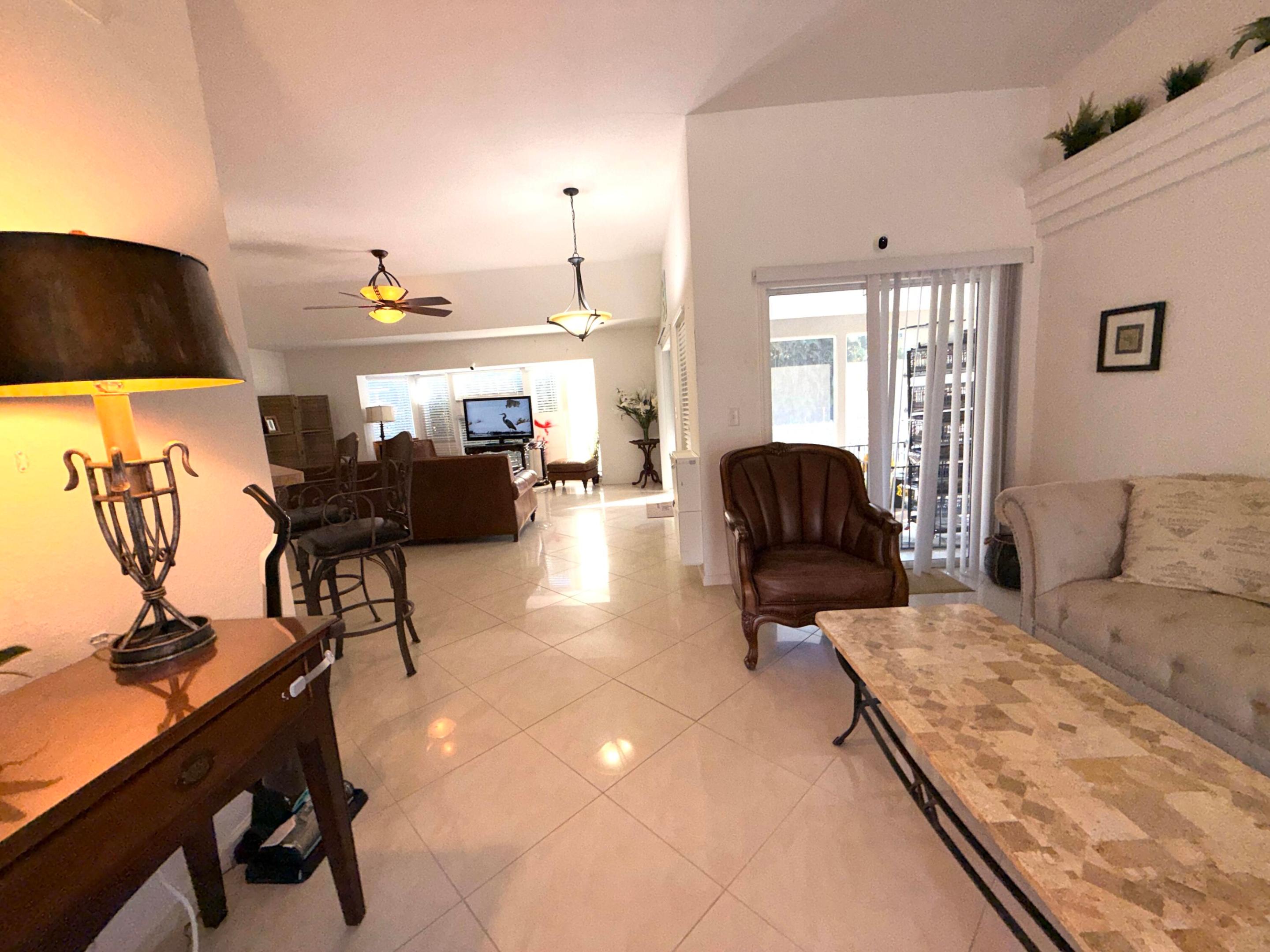 11-43-40~ N 237.9 FT OF S  3380.6 FT OF E 209.6 FT - Residential