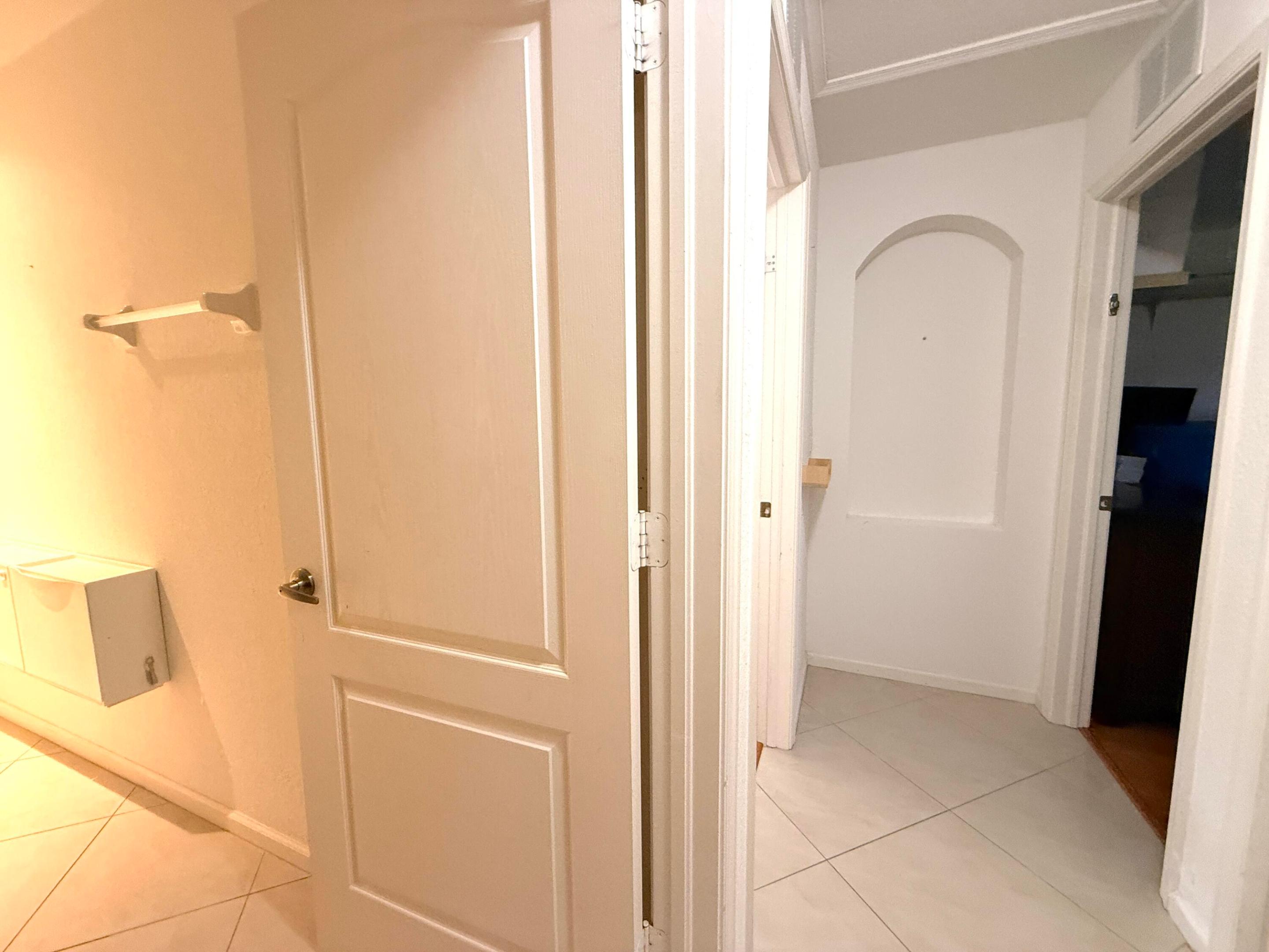 11-43-40~ N 237.9 FT OF S  3380.6 FT OF E 209.6 FT - Residential