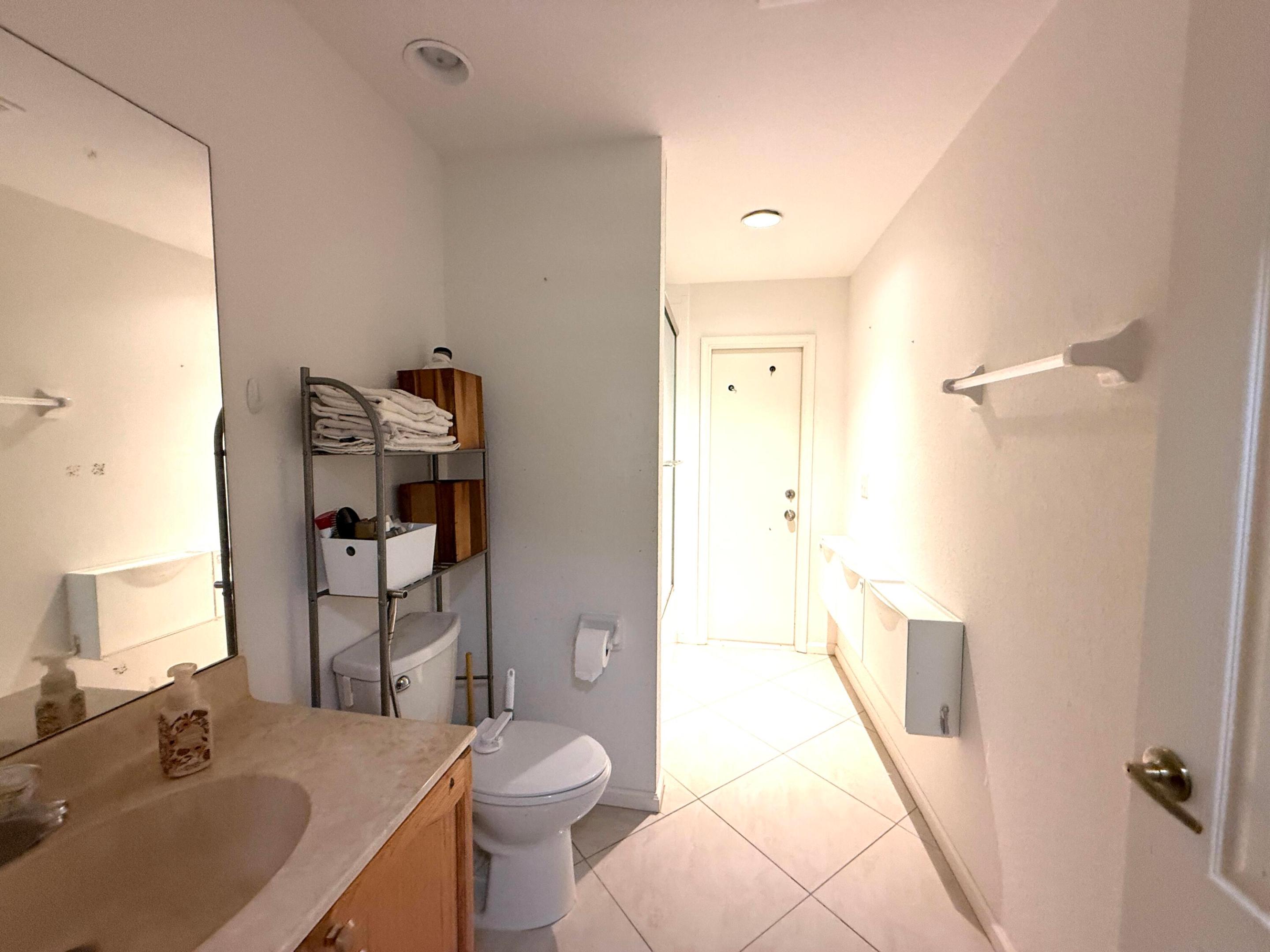 11-43-40~ N 237.9 FT OF S  3380.6 FT OF E 209.6 FT - Residential