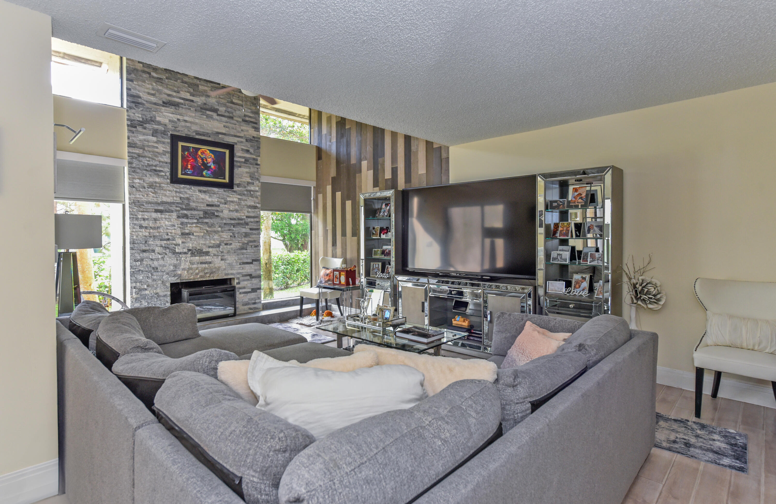 IRONWEDGE SEC II - Residential