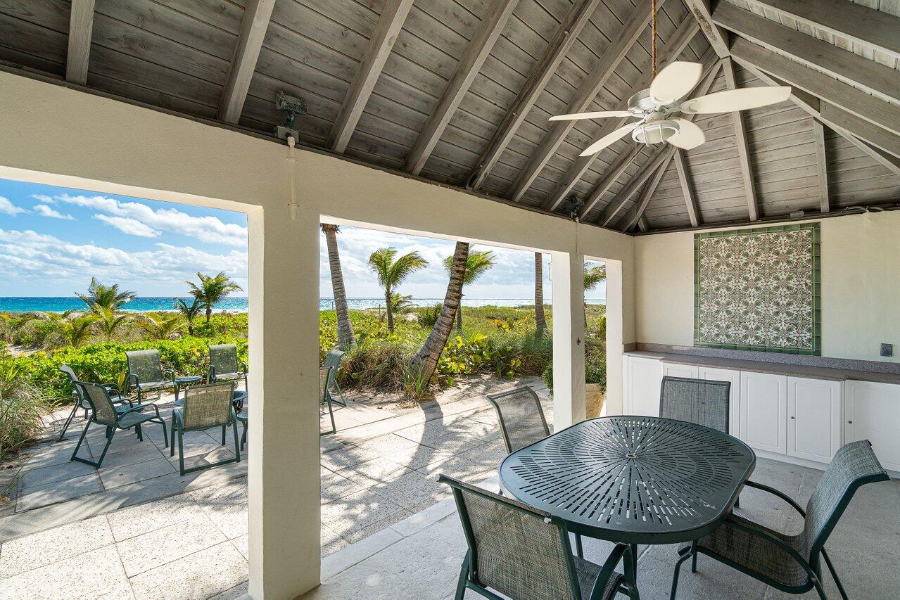 NORTH SHORE - Residential Lease