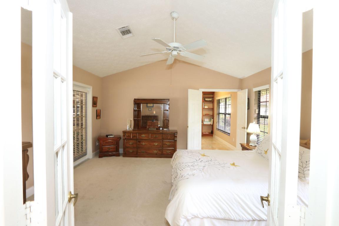 COUNTRY CLUB ESTATES PARCEL 8 PHASE 1 - Residential