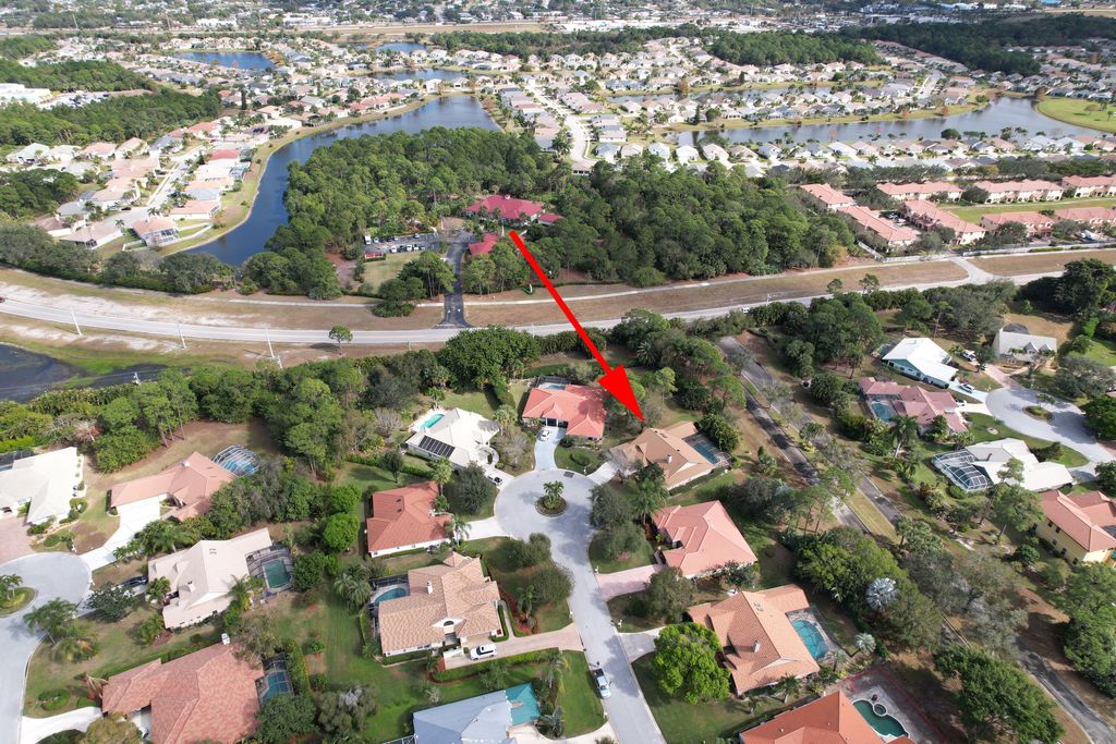 Photo of 1118 SW Forest Hill Cove, Port Saint Lucie, FL 34986 (MLS # R11157839)