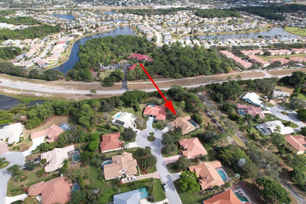 Photo of 1118 SW Forest Hill Cove, Port Saint Lucie, FL 34986 (MLS # R11157839)