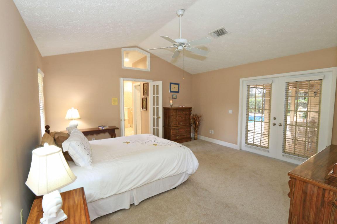 COUNTRY CLUB ESTATES PARCEL 8 PHASE 1 - Residential